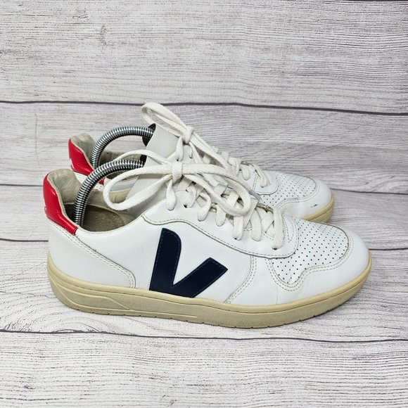 Veja V-10 Womens Lace Up Sneaker Extra White/‎ Nautico/ Pekin Leather US 10 - Picture 1 of 12